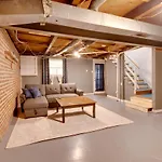 Charming State College Home - 4 Mi To Psu!
