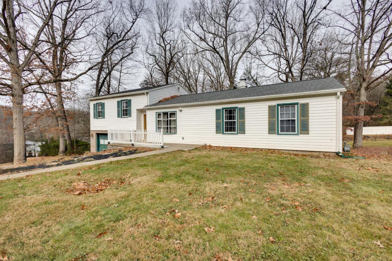 Charming - 4 Mi To Psu! Holiday home