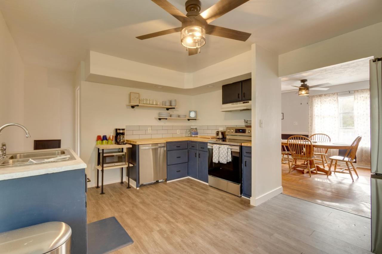 Holiday home Charming - 4 Mi To Psu!