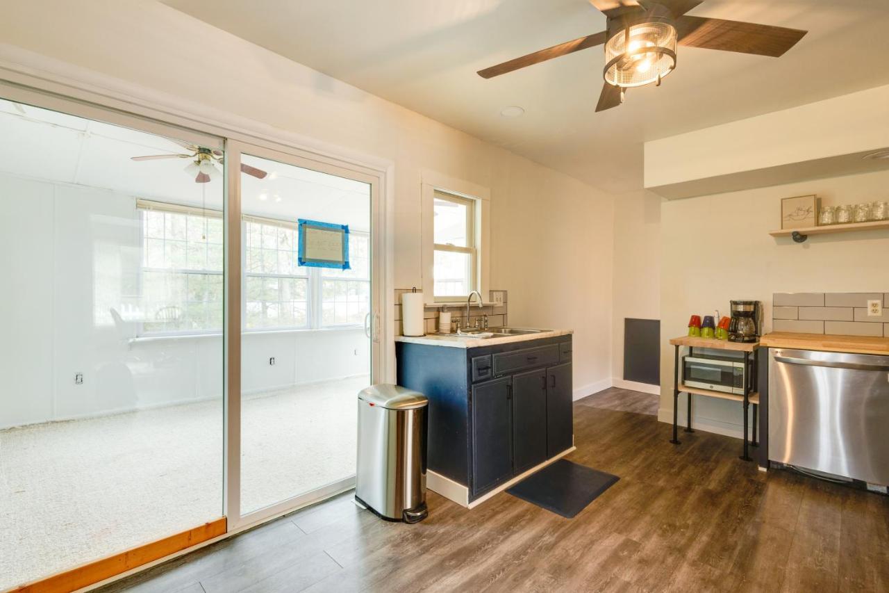 Charming - 4 Mi To Psu! Holiday home