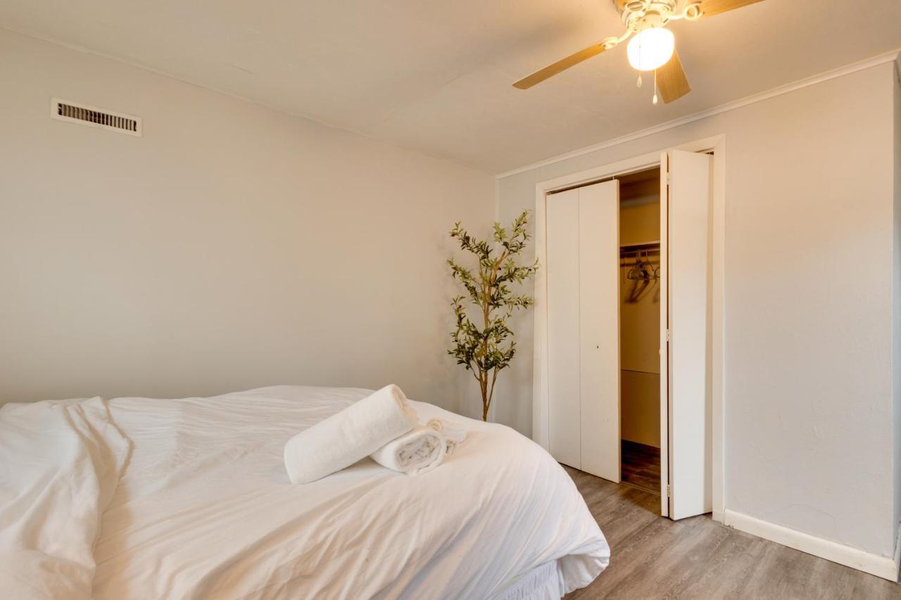 Holiday home Charming - 4 Mi To Psu!